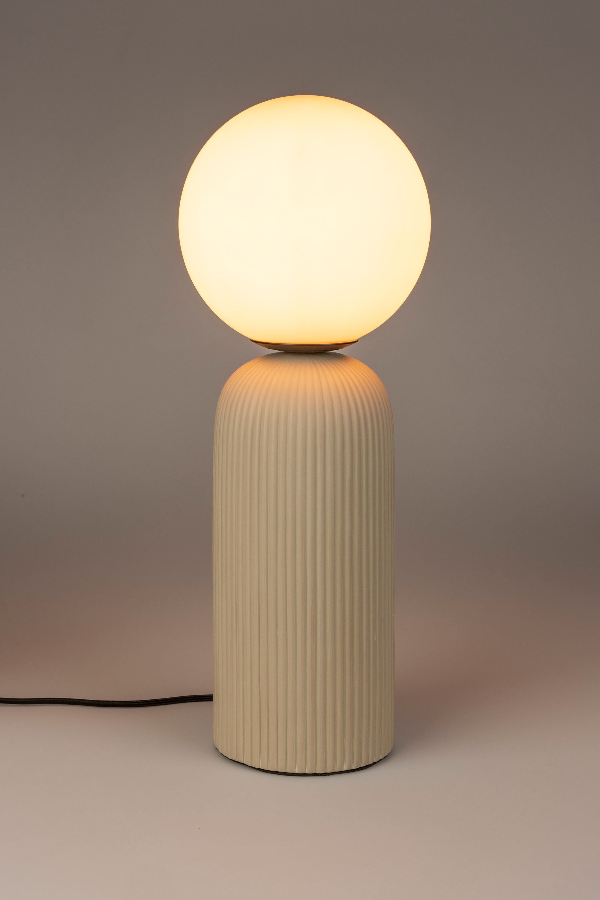 Zuiver Dash Ribbed Ceramic Brown Rice Table Lamp Medium